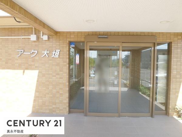 �G���g�����X -