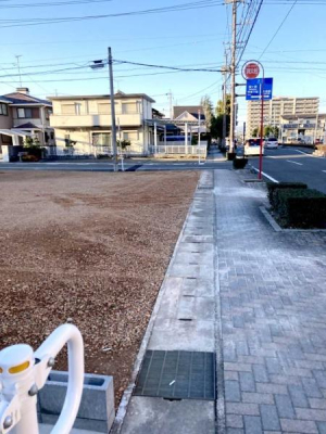 �O�ʓ��H�܂ތ��n�ʐ^ -