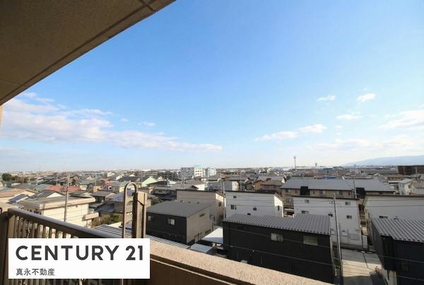 �Z�˂���̒��]�ʐ^ -