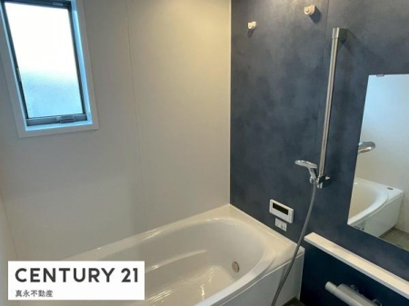 ���� �L�������C�ł��q����ƈꏏ�Ƀo�X�^�C�����I����L�΂��ē��M�������̂ŁA����̔��������܂��B