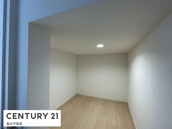 ���[ �L�x�Ȏ��[�X�y�[�X���������܂�