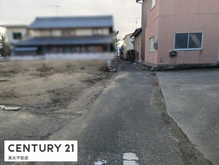 �O�ʓ��H�܂ތ��n�ʐ^ -