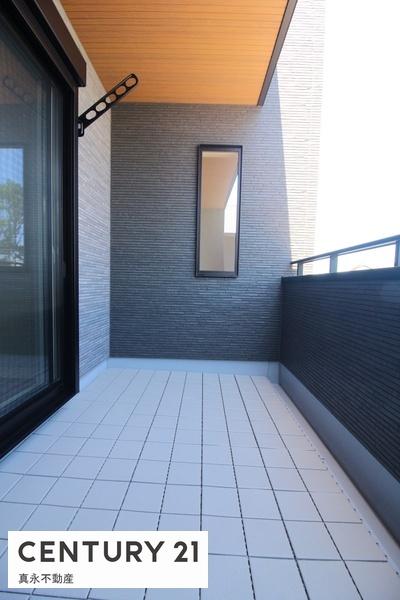 �o���R�j�[ -
