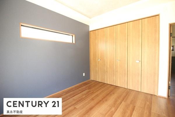 �m�� -