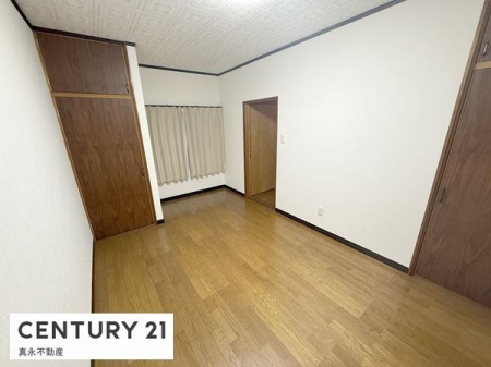 �m�� -