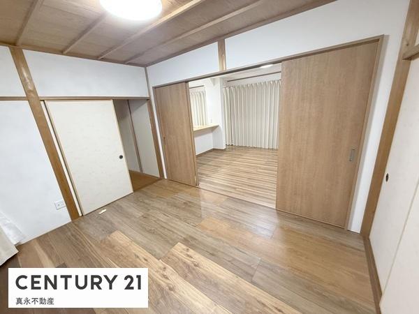 �m�� -