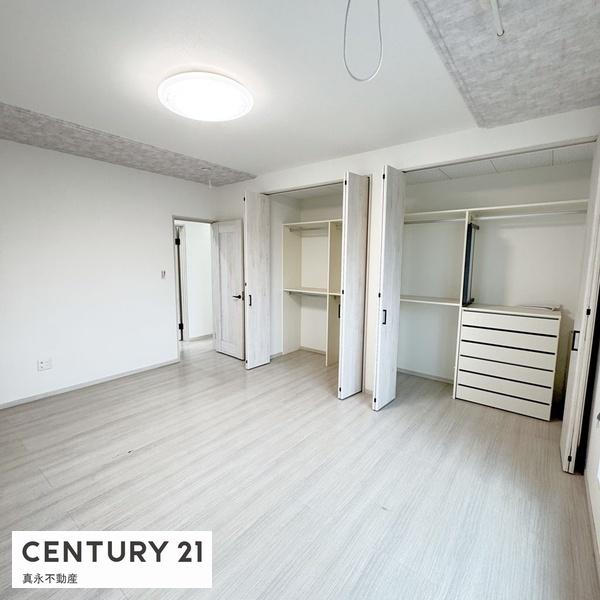 �m�� -