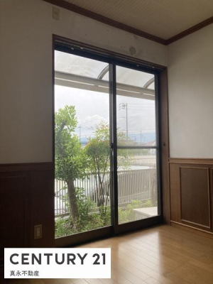 �m�� -