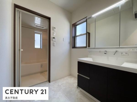 ���ʑ�E���ʏ� -
