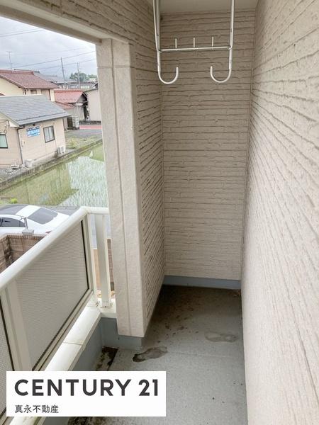 �o���R�j�[ -