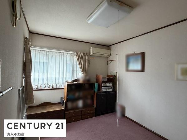 �m�� -