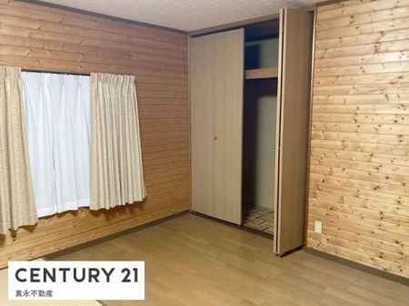 �m�� -