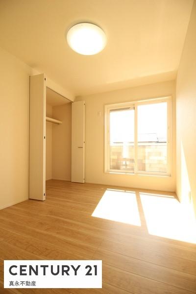 �m�� -