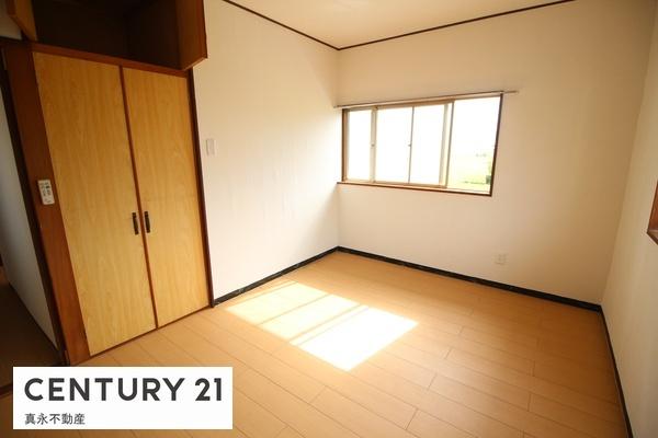 �m�� -