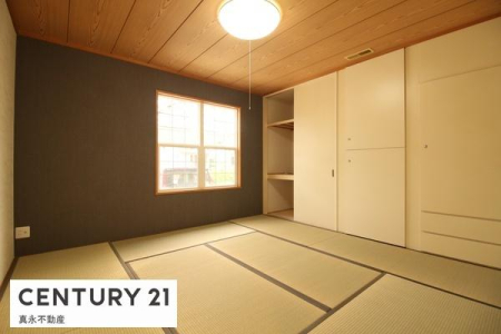 �a�� -